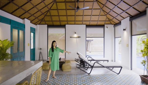 The Pool Hut