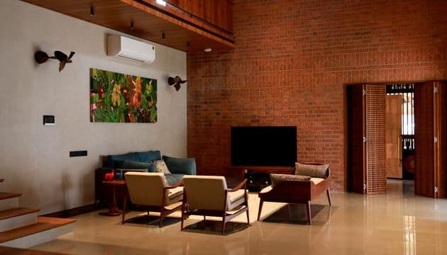 Living Space & Swimming Pool