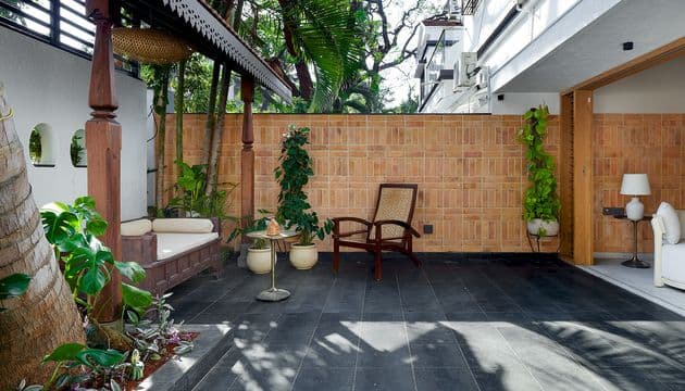 Frontyard and Backyard