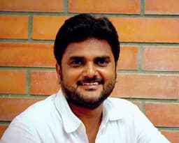 DinakarKumar Manie