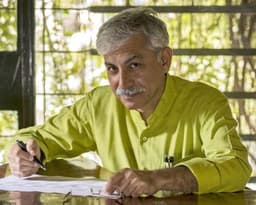 Rajeev Kathpalia