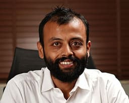 Naveen Puligilla