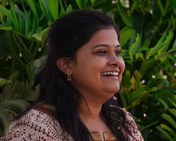 Deepa Wani 