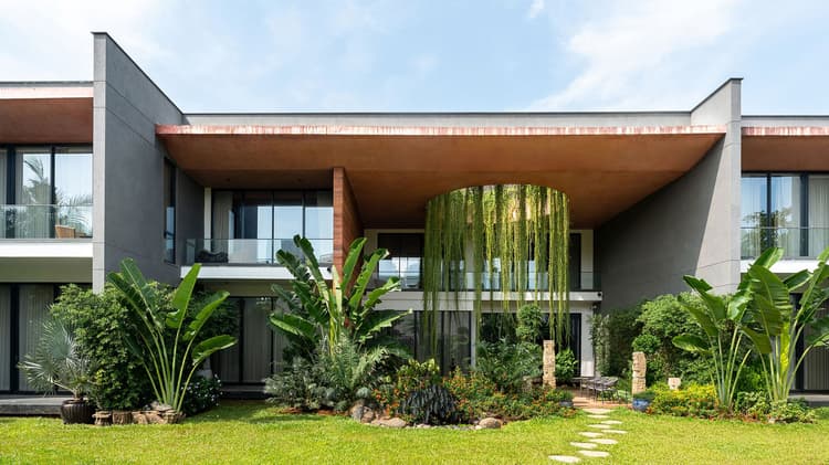 Mudiviyile House