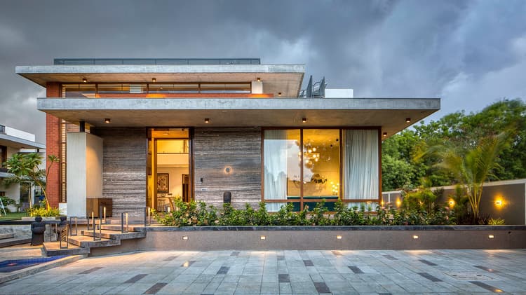 Span House