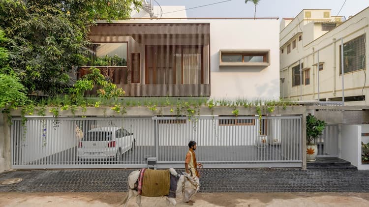 Courtyard House