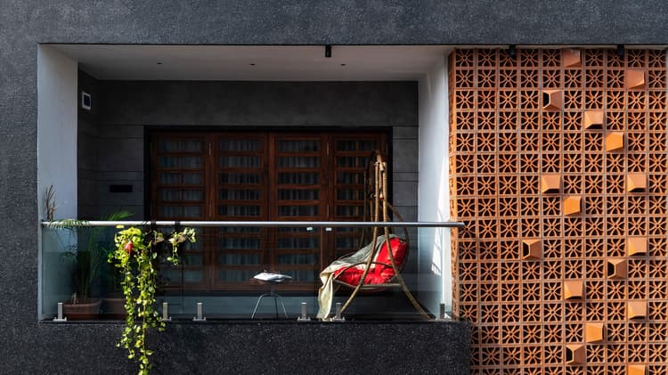 Aangan House