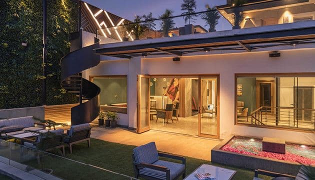 Screen House