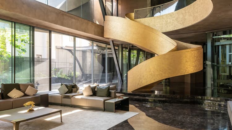 House In-Flux