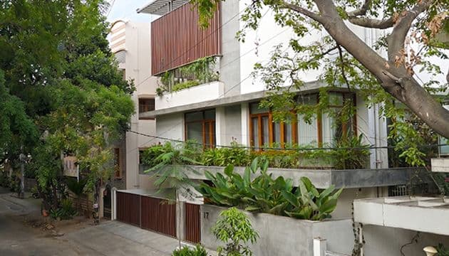 House with a Secret Garden