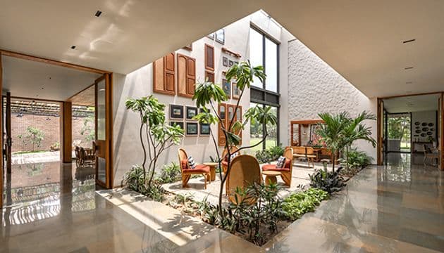Evert House