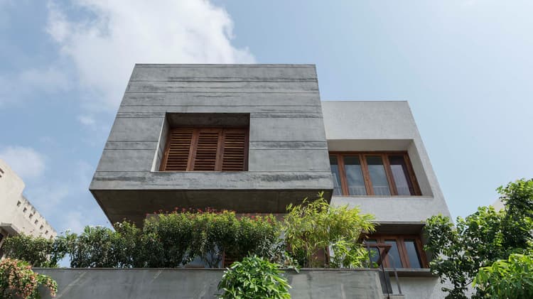 H Cube House