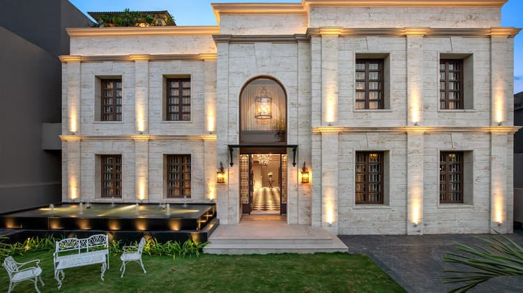 Hukum Villa