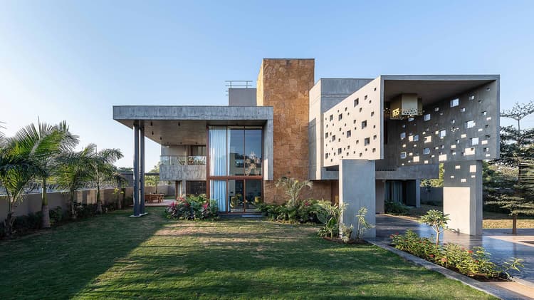 Pixel House