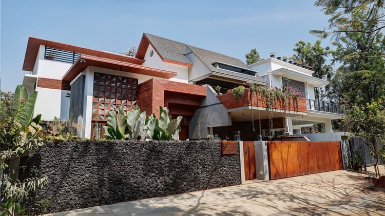Miracle House