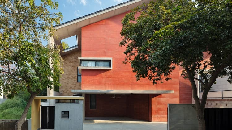 Chromatic House