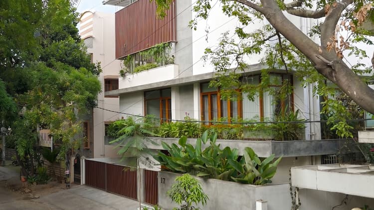 House with a Secret Garden