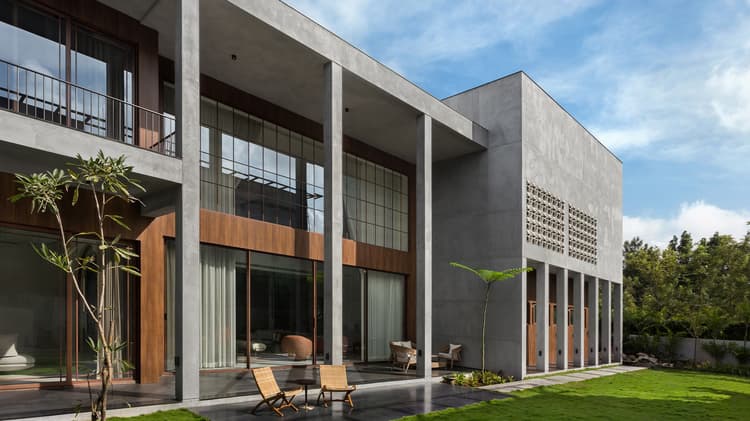 Otla House