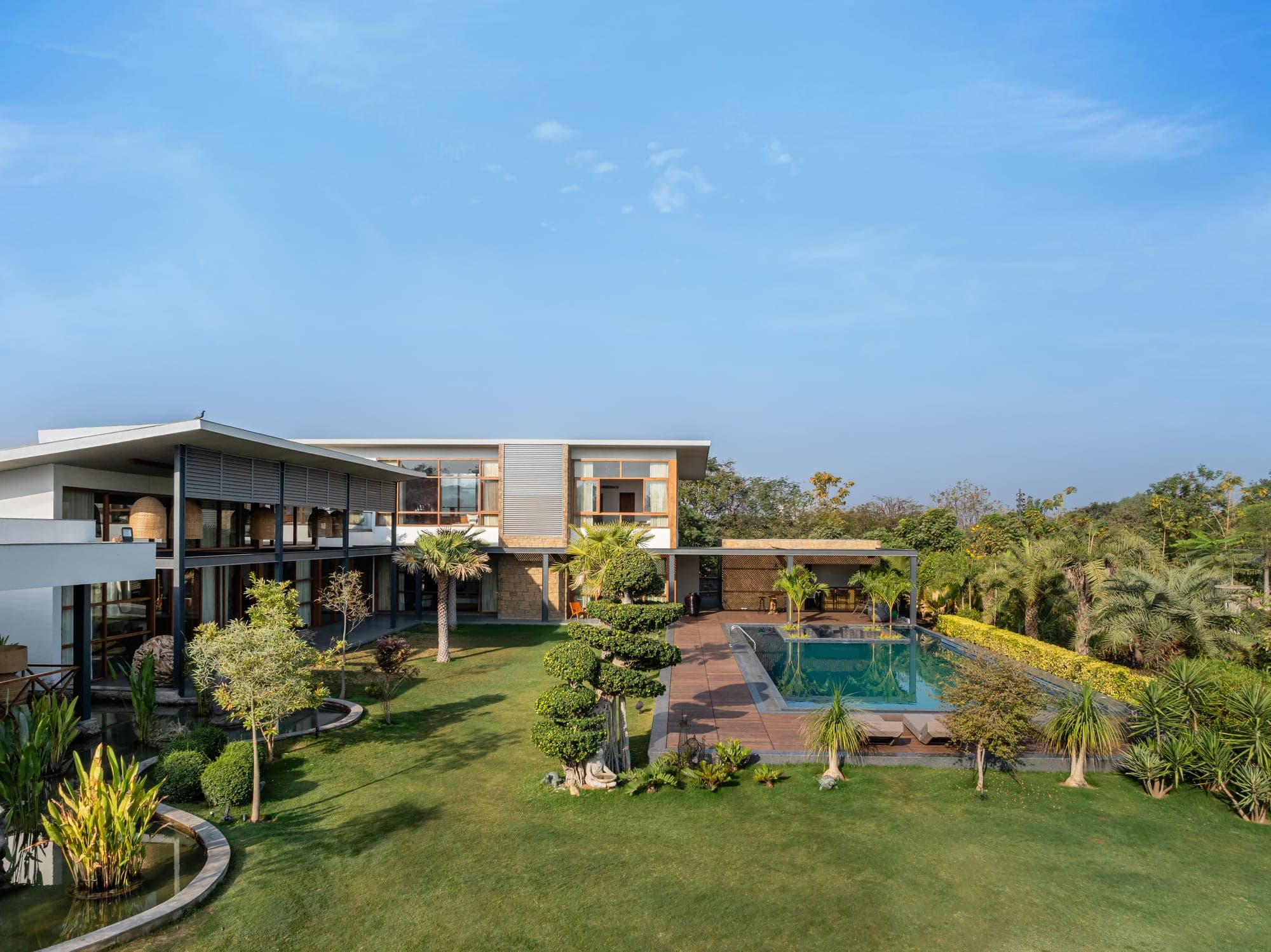 In Tune With Nature: An Ahmedabad Villa That Harmonizes Infinity Views, Open-Plan Living And Biophilic Architecture