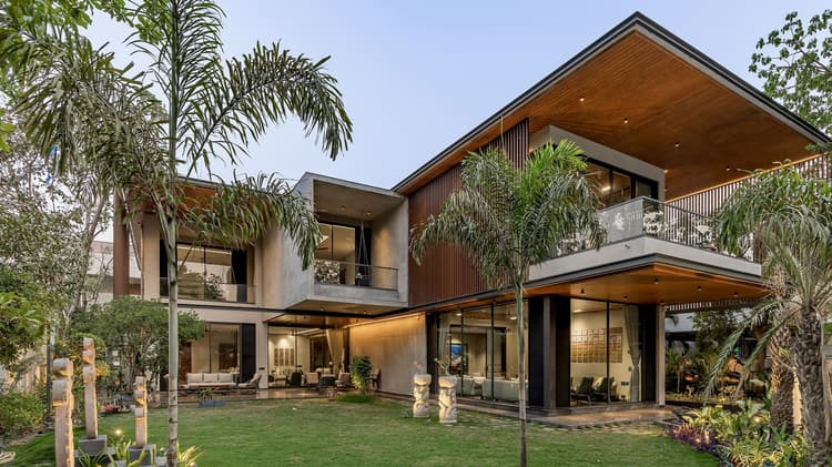 Tesseract House
