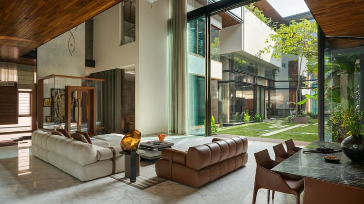 The Courtyard House