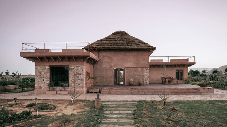 Mud House
