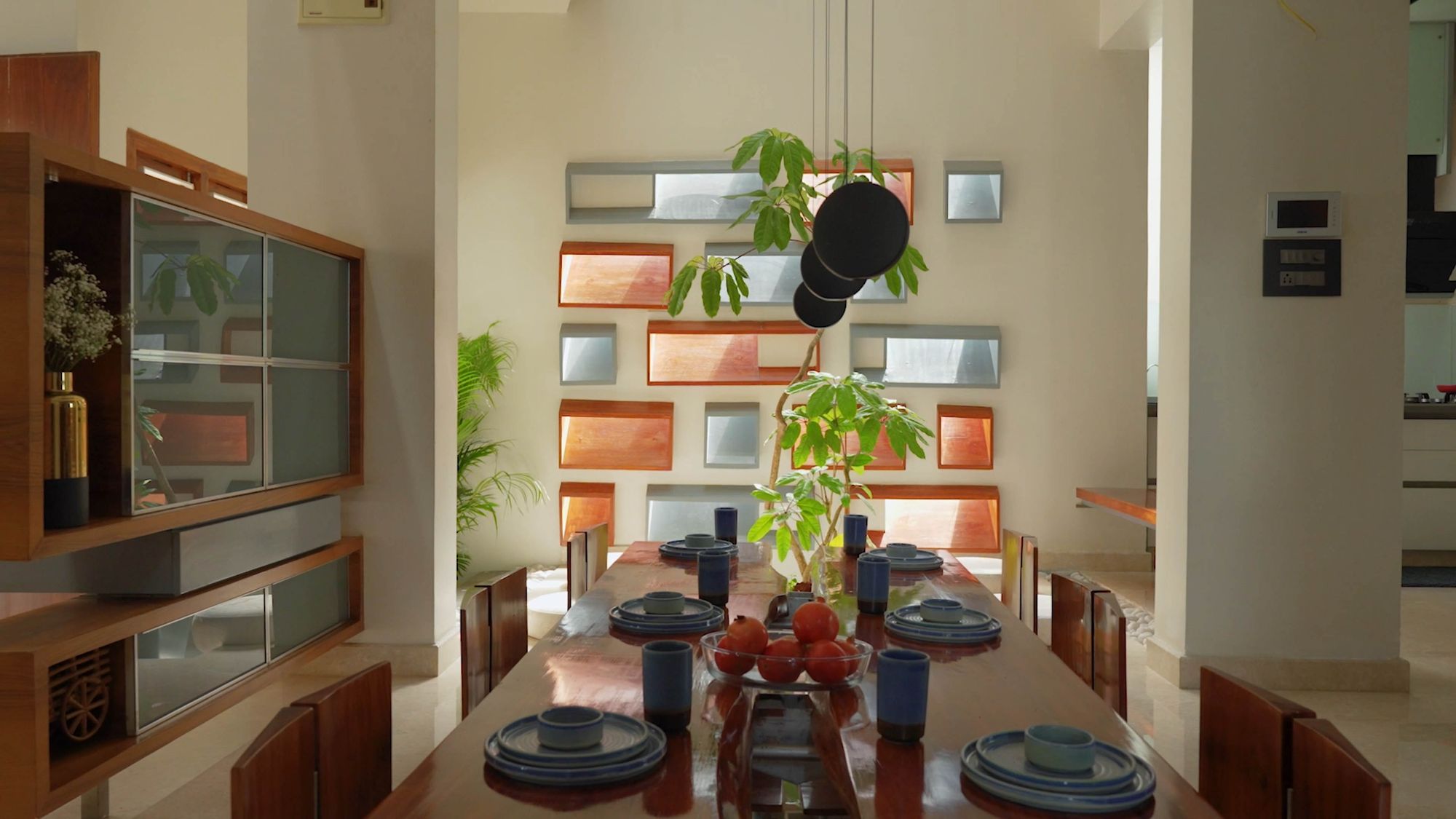 Intertwined with verdant pockets, this home in Bengaluru lures nature inside