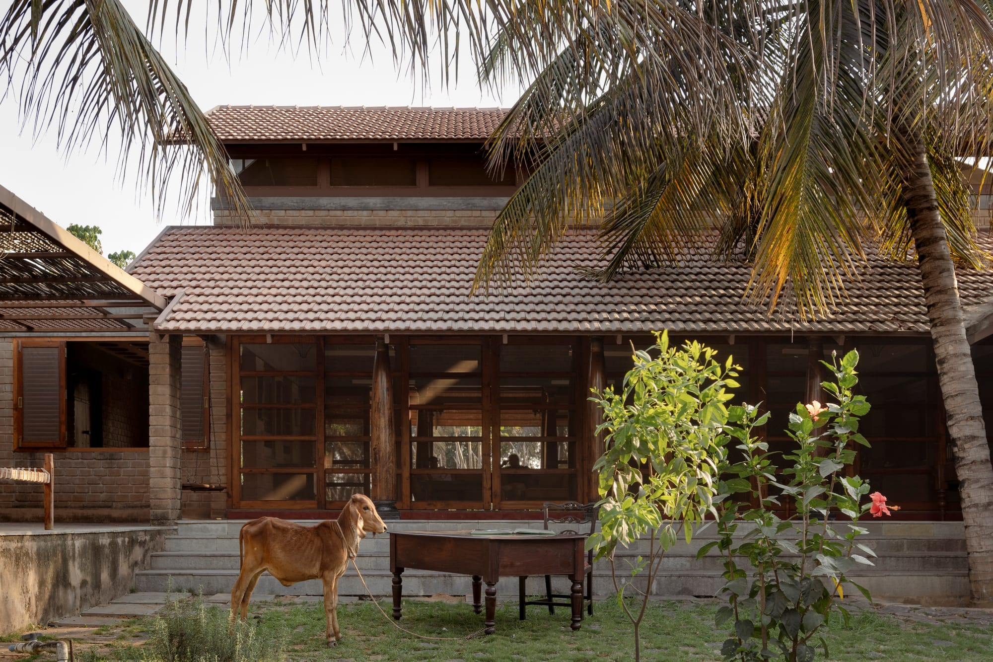 A Home In Hosur Sculpted By Light And Memory