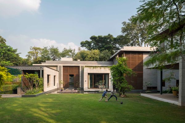 In the heart of Pune city, this luxurious house is enveloped in greenery