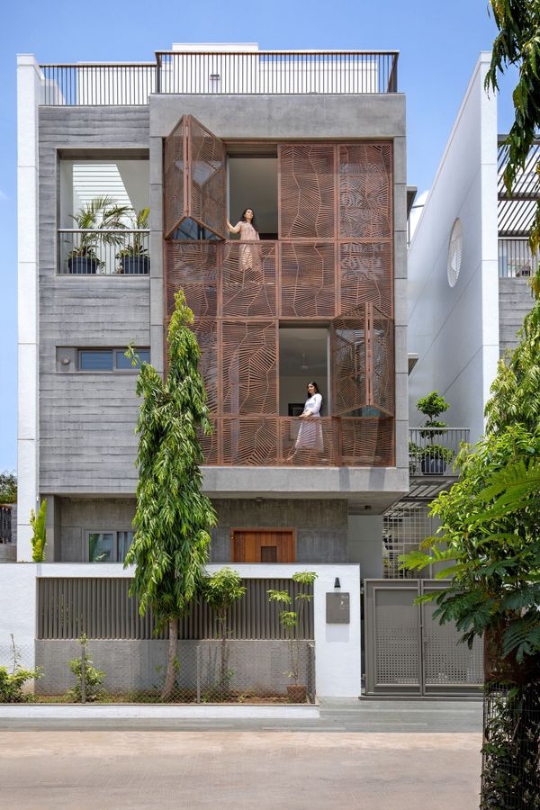 With Six Houses Settled Side By Side, This Vadodara Architect Designs A Coherent But Unique House For Each Unit