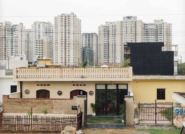 This 1,600 sq. ft. Home in Noida is Made Using only Lime and Mud