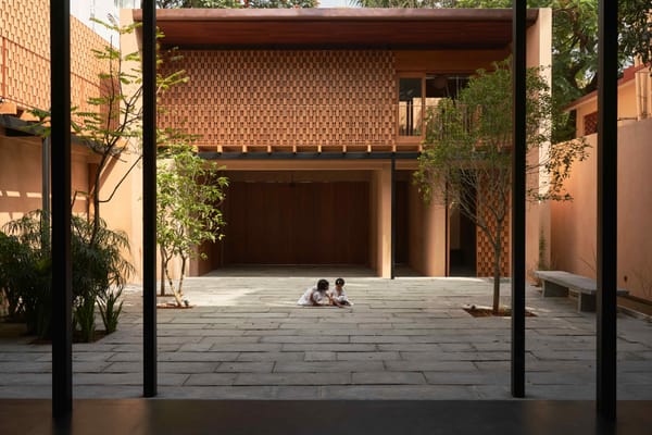 Palinda Kannangara Brings a Slice of Serenity into this Courtyard Home in Koramangala